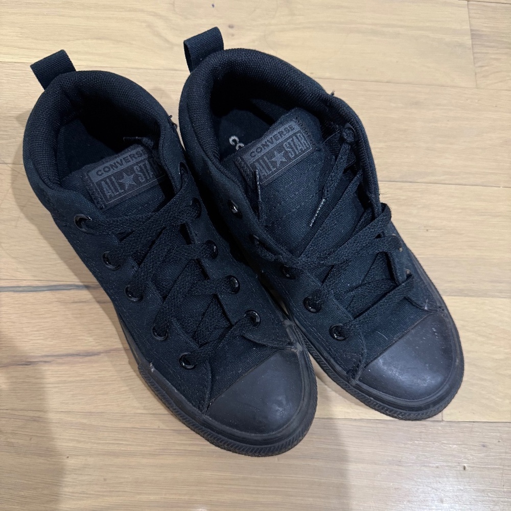 Converse black high top big boy size 3
